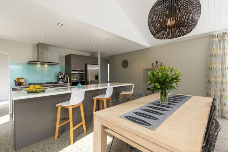 Photo of property in 42 Mckellar Drive, Jacks Point, Queenstown, 9371