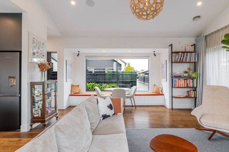 Photo of property in 65 Stanley Avenue, Palmerston North, 4414