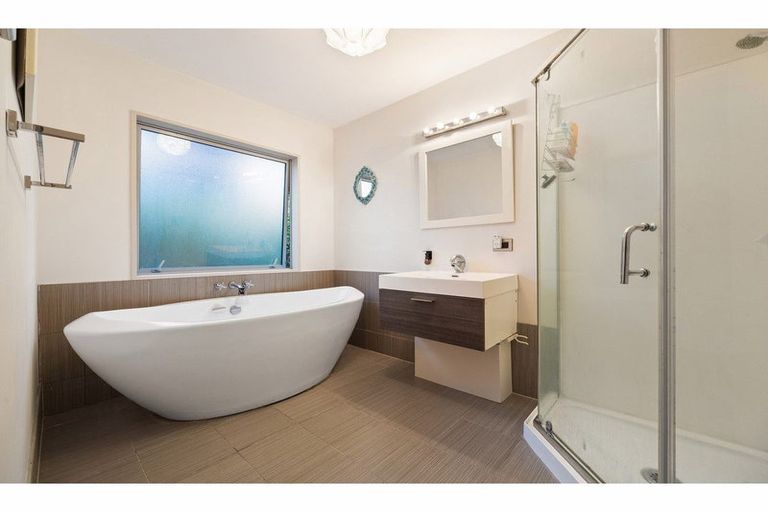 Photo of property in 72b Mackenzie Avenue, Woolston, Christchurch, 8023