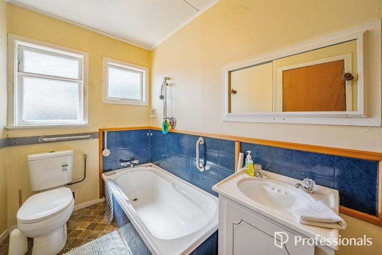 Photo of property in 12 Miles Crescent, Wainuiomata, Lower Hutt, 5014