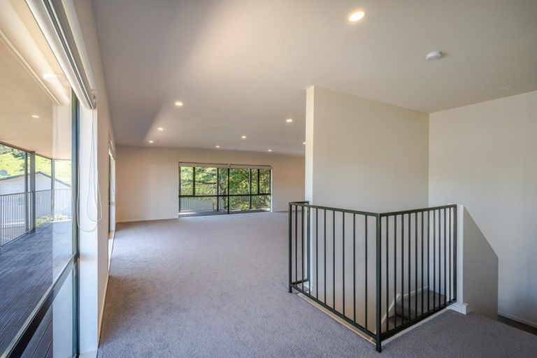 Photo of property in 3 Cedar Lane, Duvauchelle, 7581