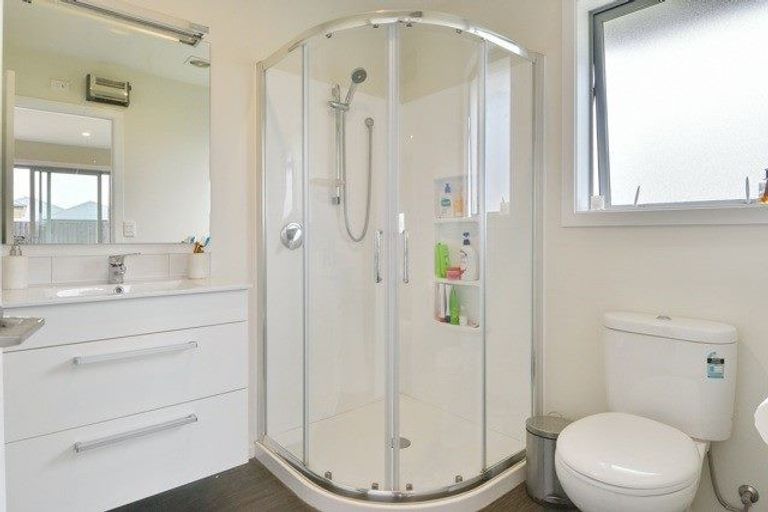 Photo of property in 11 Cassini Place, Leeston, 7632