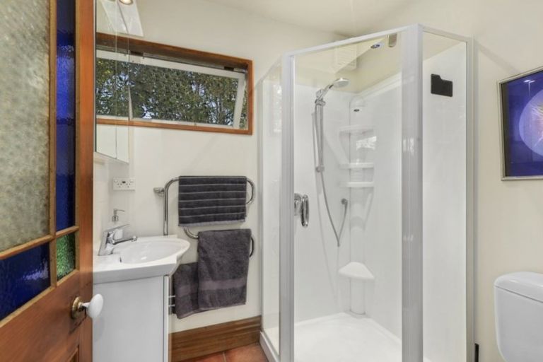 Photo of property in 64 Ferry Road, Days Bay, Lower Hutt, 5013