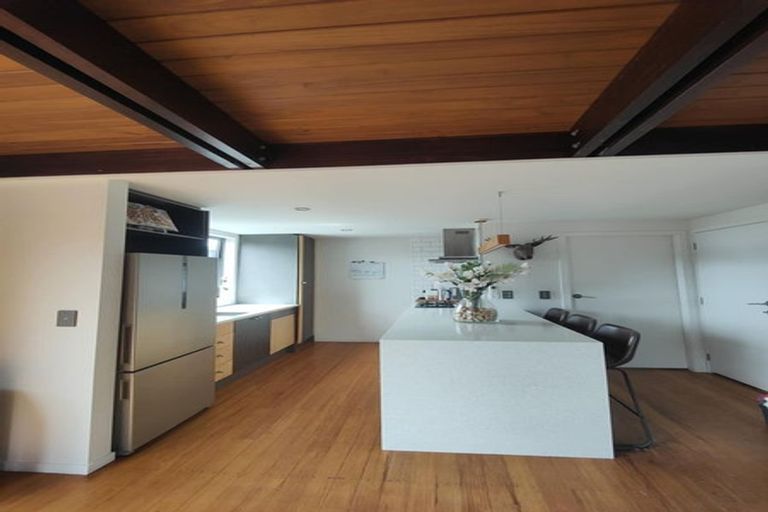 Photo of property in 2/146 Soleares Avenue, Mount Pleasant, Christchurch, 8081