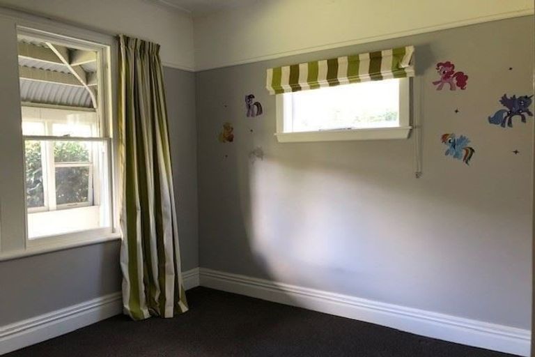 Photo of property in 260 Talbot Street, Geraldine, 7930