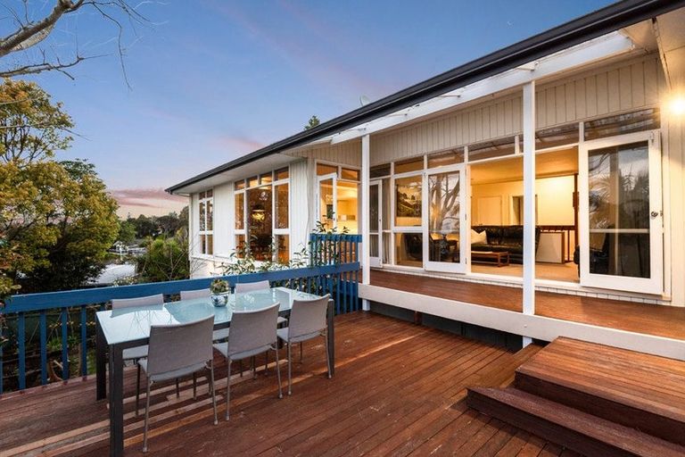 Photo of property in 23 Gretel Place, Hillcrest, Auckland, 0627