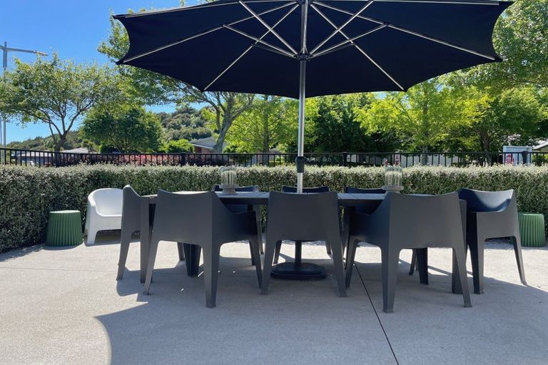 Photo of property in 6 Rire Hau Lane, Pyes Pa, Tauranga, 3112