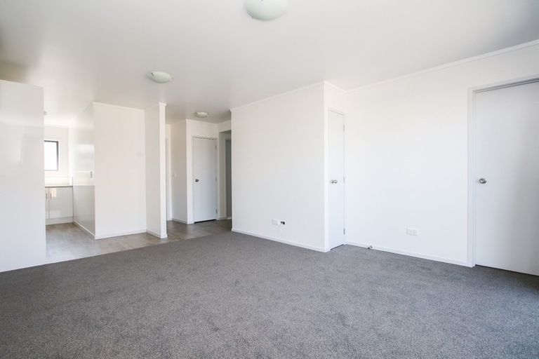 Photo of property in 4/200 Old Farm Road, Hamilton East, Hamilton, 3216