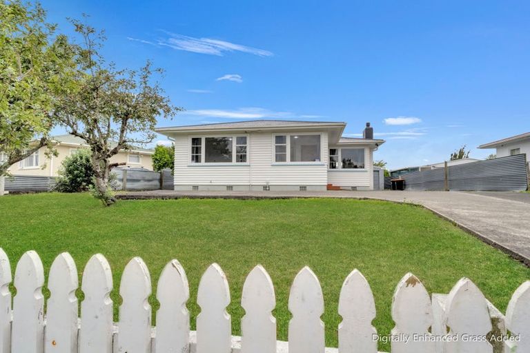 Photo of property in 168 Highbury Avenue, Highbury, Palmerston North, 4412
