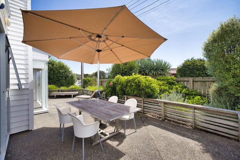 Photo of property in 15 Alamar Crescent, Mangawhai Heads, Mangawhai, 0505