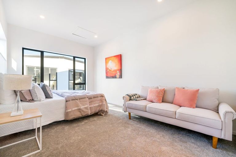 Photo of property in 36 Opoka Street, Papakura, 2110