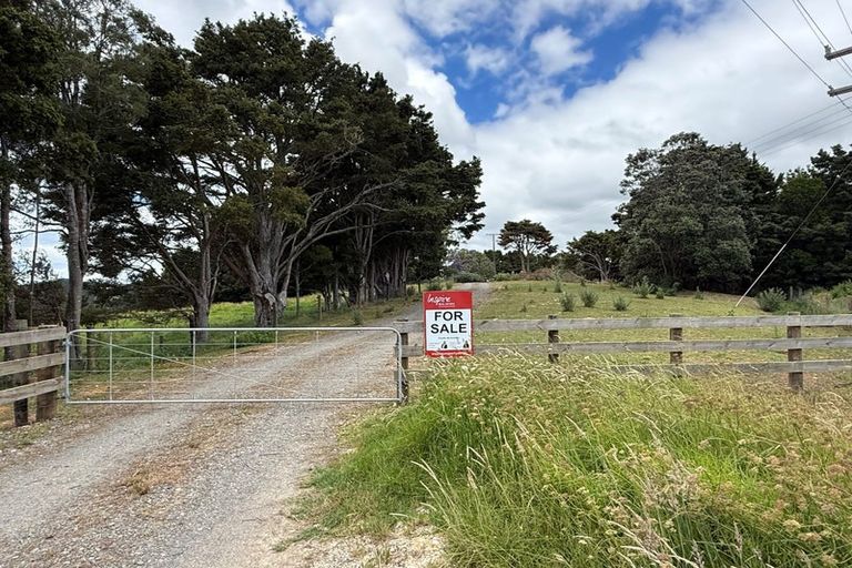 Photo of property in 349 Gumtown Road, Te Kamo, Kamo, 0185