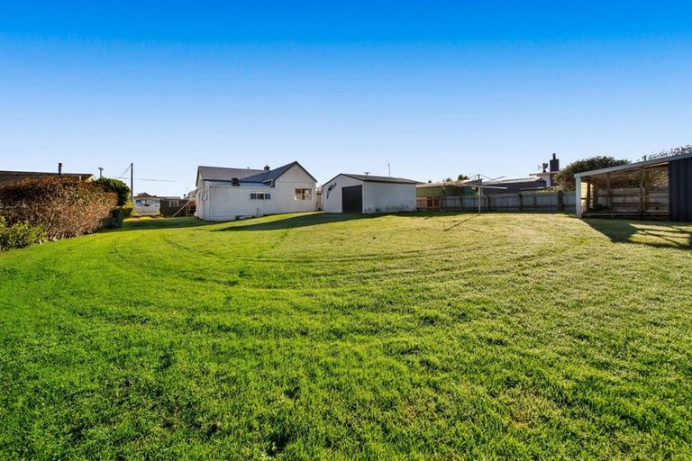 Photo of property in 7 Lincoln Street, Patea, 4520