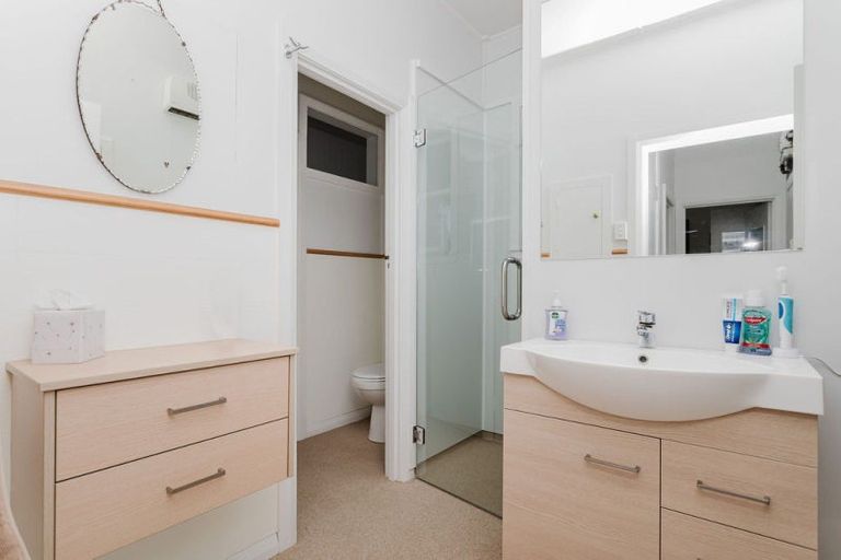 Photo of property in 64 Guy Street, Dannevirke, 4930