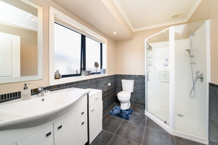 Photo of property in 22 Masefield Terrace, Kelvin Grove, Palmerston North, 4414