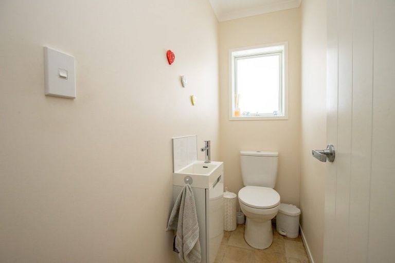 Photo of property in 59 Darlington Street, Ngatea, 3503