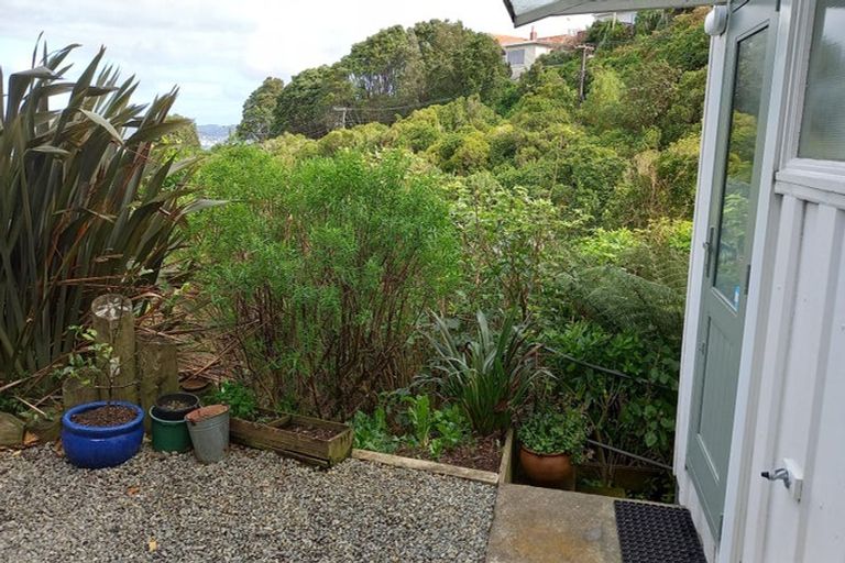 Photo of property in 70 Homebush Road, Khandallah, Wellington, 6035