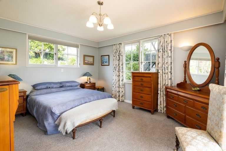 Photo of property in 6 Randall Place, Hospital Hill, Napier, 4110