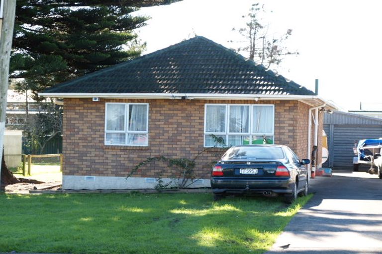 Photo of property in 95 Vine Street, Mangere East, Auckland, 2024