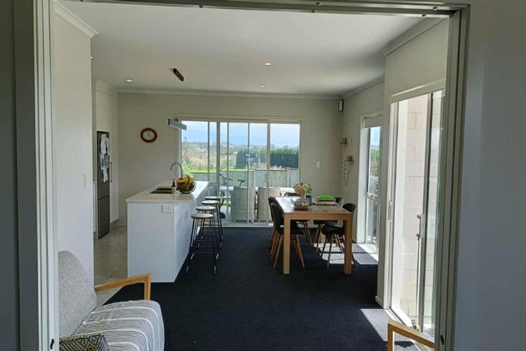 Photo of property in 24 Kahawai Place, Omokoroa, 3114