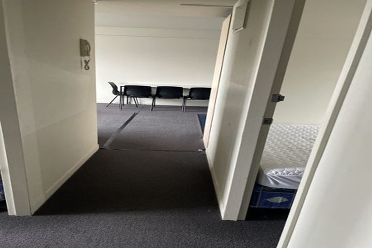 Photo of property in Cube Apartments, 3g/242 Taranaki Street, Mount Cook, Wellington, 6011