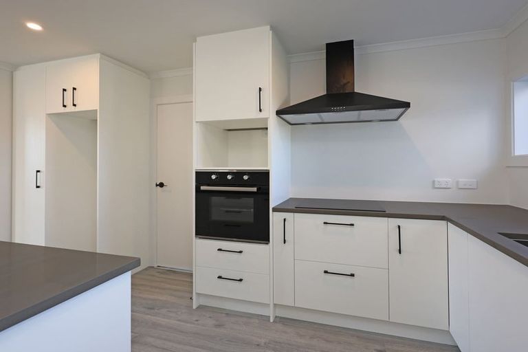 Photo of property in 10 Balmoral Street, Oamaru North, Oamaru, 9400