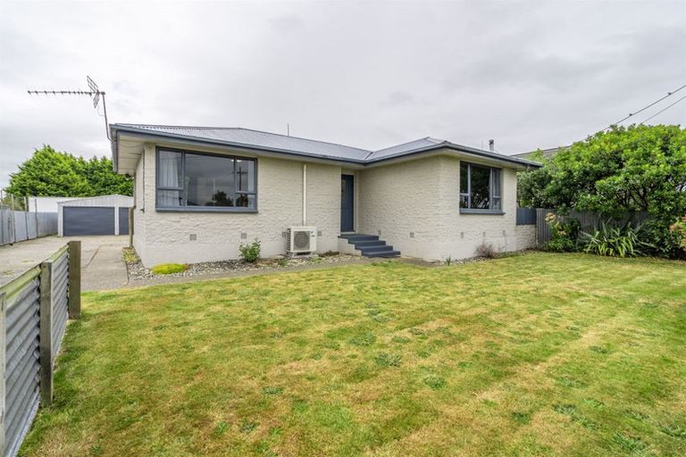 Photo of property in 37 Hyde Street, Clifton, Invercargill, 9812