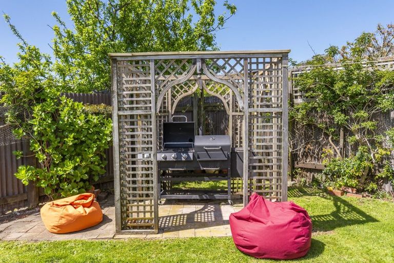 Photo of property in 13 Rauparaha Street, Waikanae Beach, Waikanae, 5036