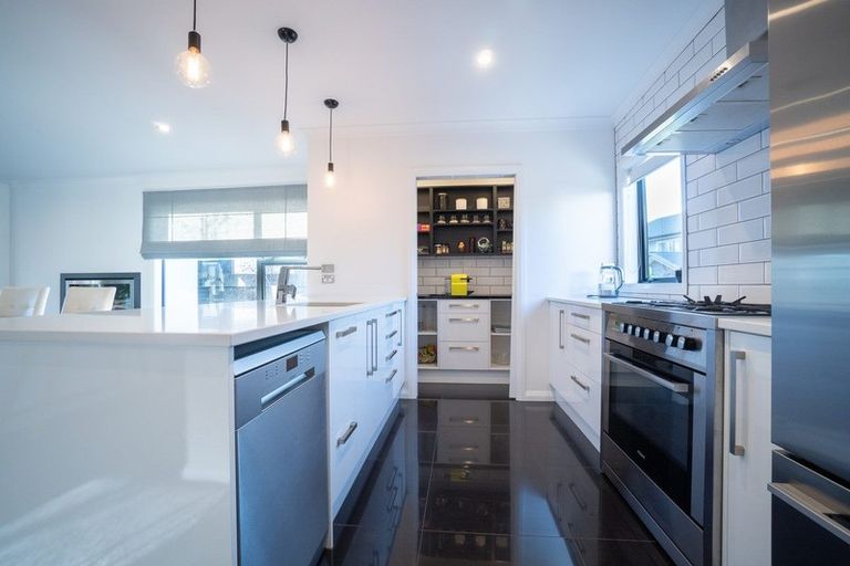 Photo of property in 121 Atawhai Road, Fitzherbert, Palmerston North, 4410