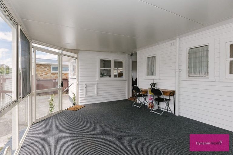 Photo of property in 33 Slacks Road, Awapuni, Palmerston North, 4412