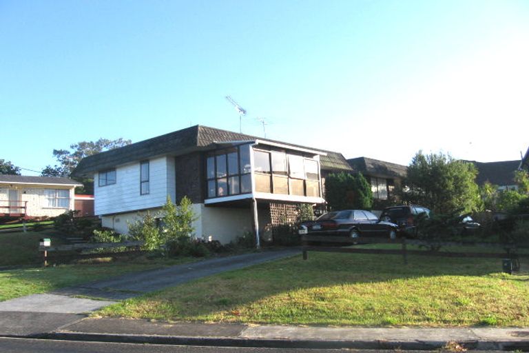 Photo of property in 2/14 View Road, Wairau Valley, Auckland, 0627