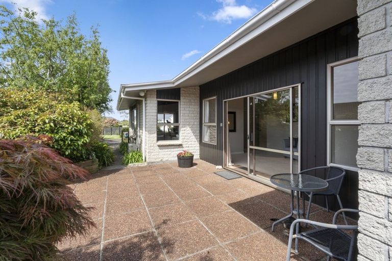 Photo of property in 22 Standish Street, Westown, New Plymouth, 4310
