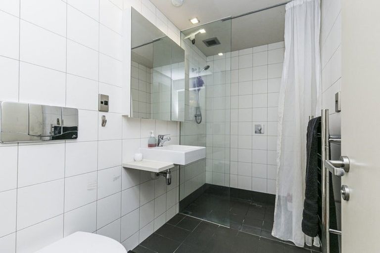 Photo of property in The Wellington Suites, 585/233 Cuba Street, Te Aro, Wellington, 6011