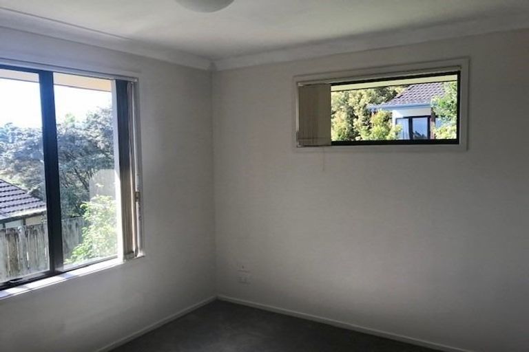 Photo of property in 96 Kamara Road, Glen Eden, Auckland, 0602