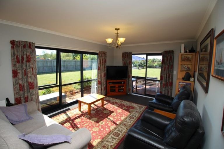 Photo of property in 7 Guthrie Court, Bulls, 4818