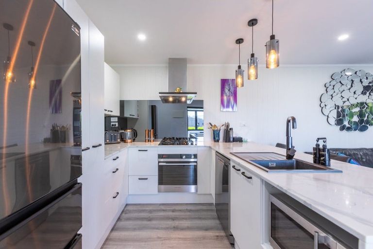 Photo of property in 111 Grey Street, Woodville, 4920