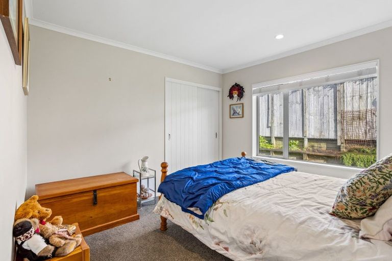 Photo of property in 7 Lockyer Road, Kumeu, 0810