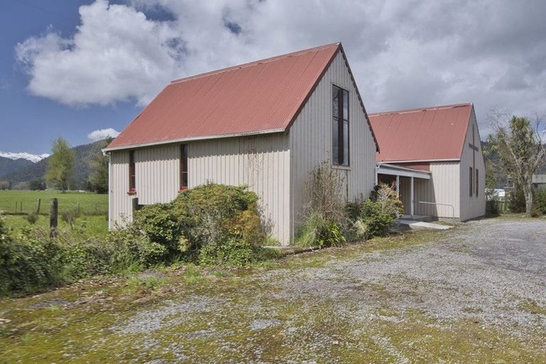 Photo of property in 86 Wanganui Flat Road, Harihari, 7884