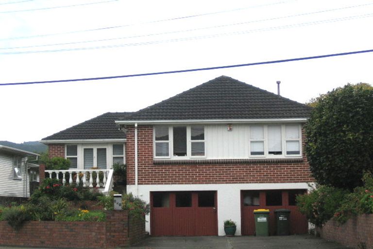 Photo of property in 102 Taita Drive, Avalon, Lower Hutt, 5011