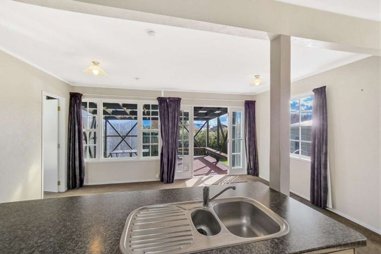 Photo of property in 18 Byron Grove, Owhata, Rotorua, 3010