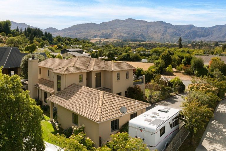 Photo of property in 17 Portree Drive, Lower Shotover, Queenstown, 9371