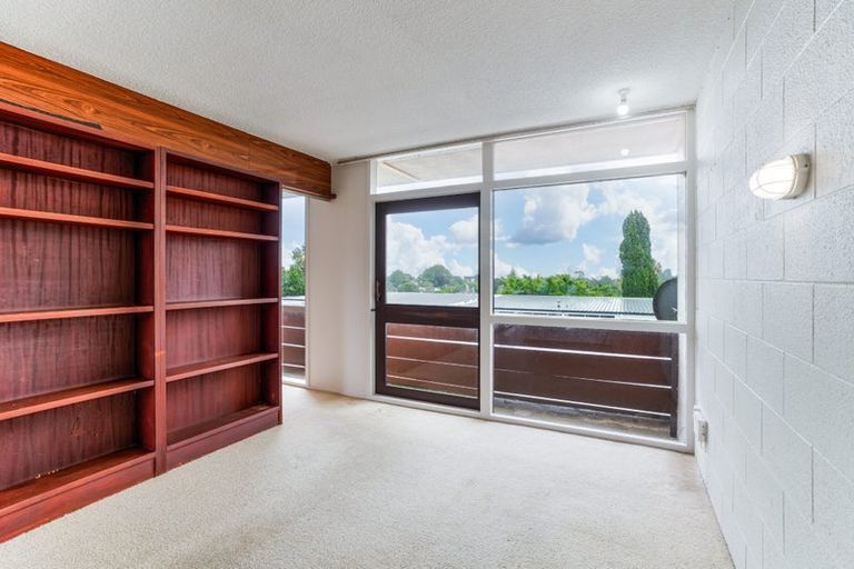 Photo of property in 9 Esplanade Road, Mount Eden, Auckland, 1024