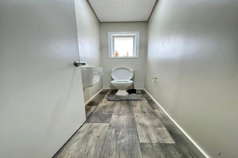 Photo of property in 1/24 Overton Road, Papatoetoe, Auckland, 2025