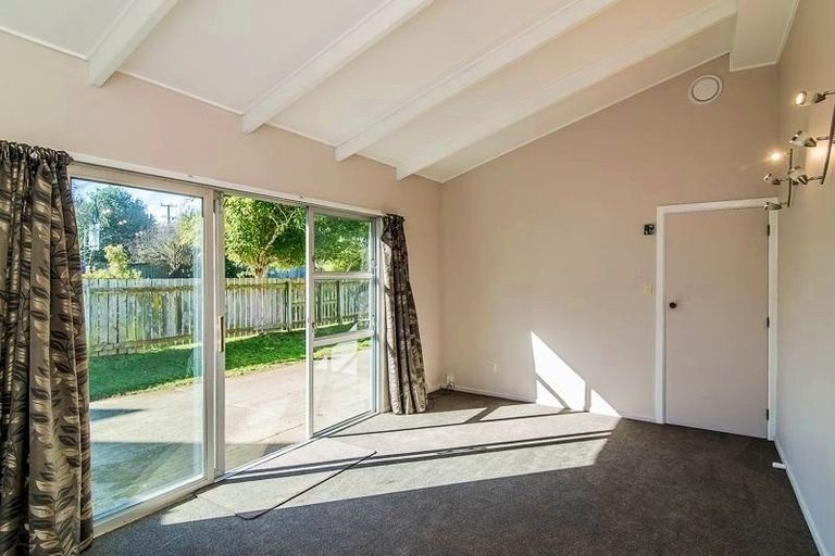 Photo of property in 39 Gray Avenue, Paraparaumu Beach, Paraparaumu, 5032