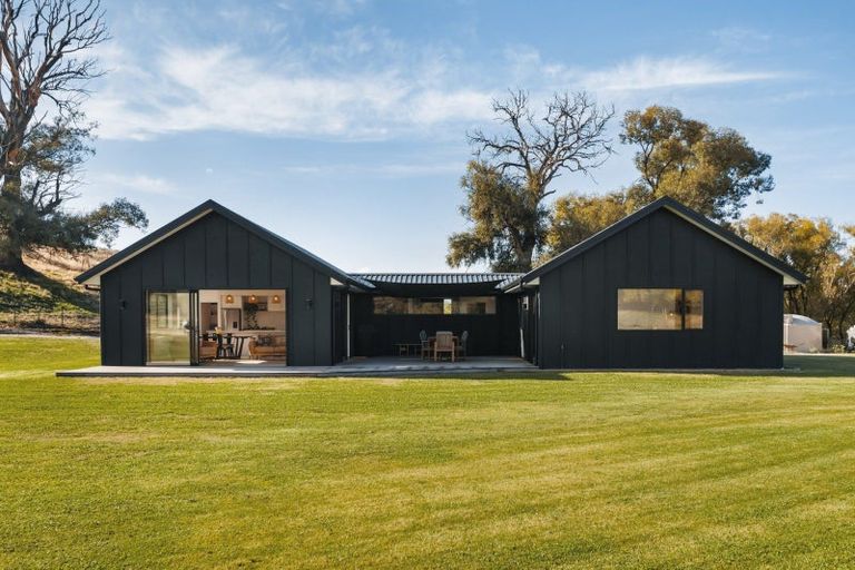 Photo of property in 26 Gartley Lane, Springvale, 9393