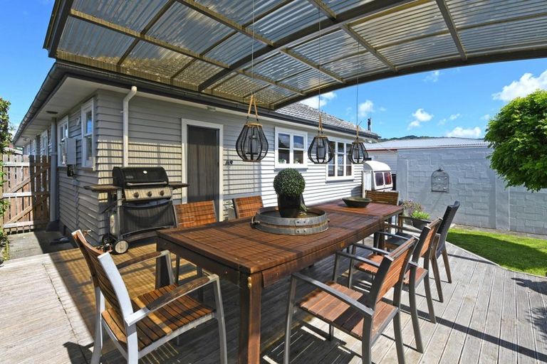 Photo of property in 7 Beth Street, Trentham, Upper Hutt, 5018