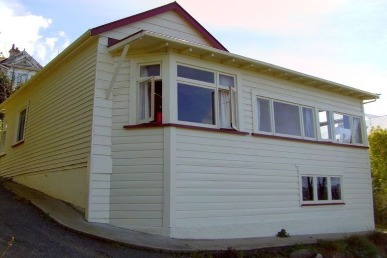 Photo of property in 15 Saint Heliers Court, Clyde Hill, Dunedin, 9011