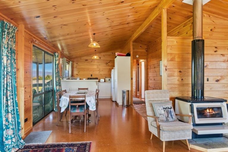 Photo of property in 7 Tawiri Place, Kuratau, Turangi, 3381