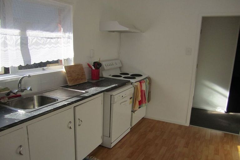 Photo of property in 69 Holland Road, Hillcrest, Auckland, 0627