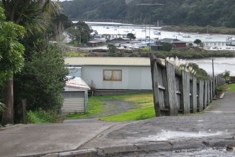 Photo of property in 17 Flounder Point Road, Stillwater, Silverdale, 0993